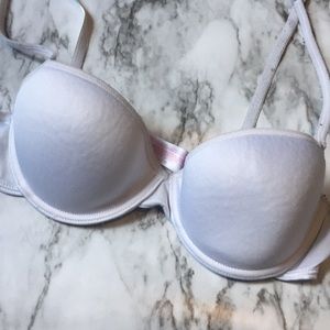 No Boundaries 34B white bra